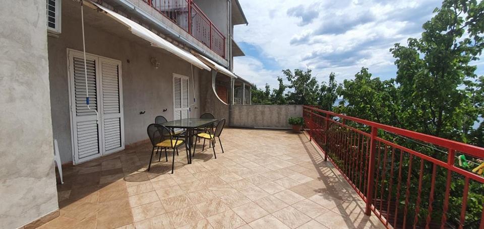 Apartments New Charming Zengg Kültér fotó